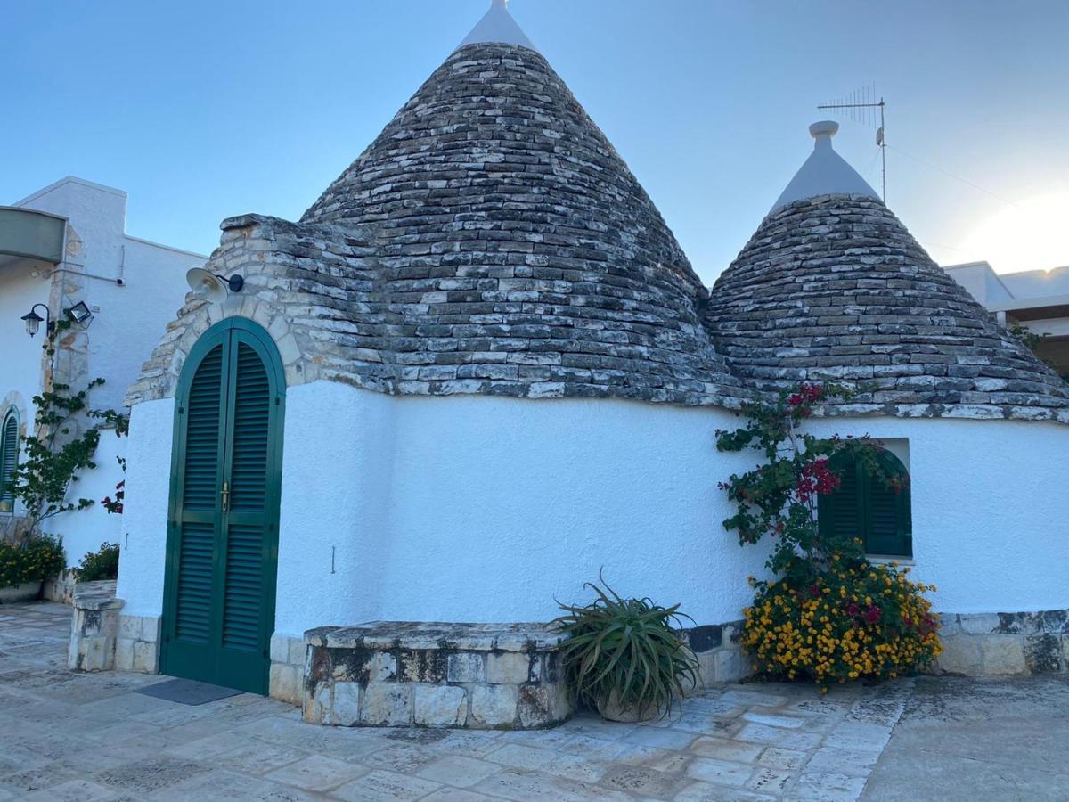 I Trulli Di Gina Appartamento Trullo 6 Persone Monopoli Bagian luar foto